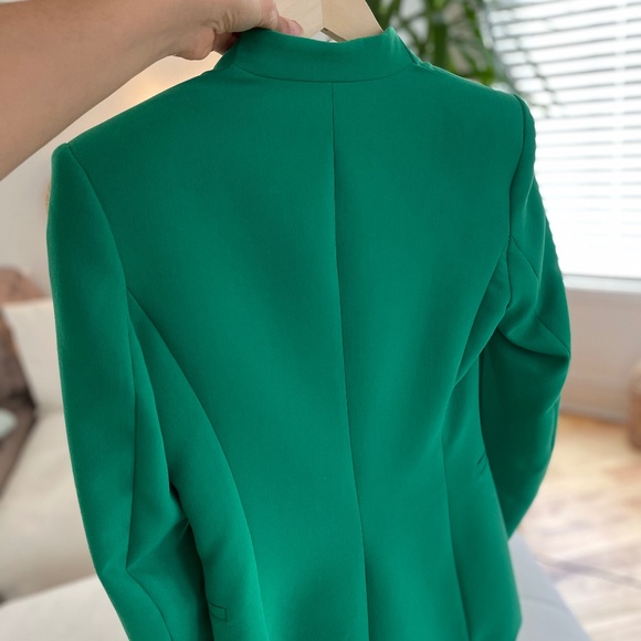 Zara Blazer - Picture 2 of 2